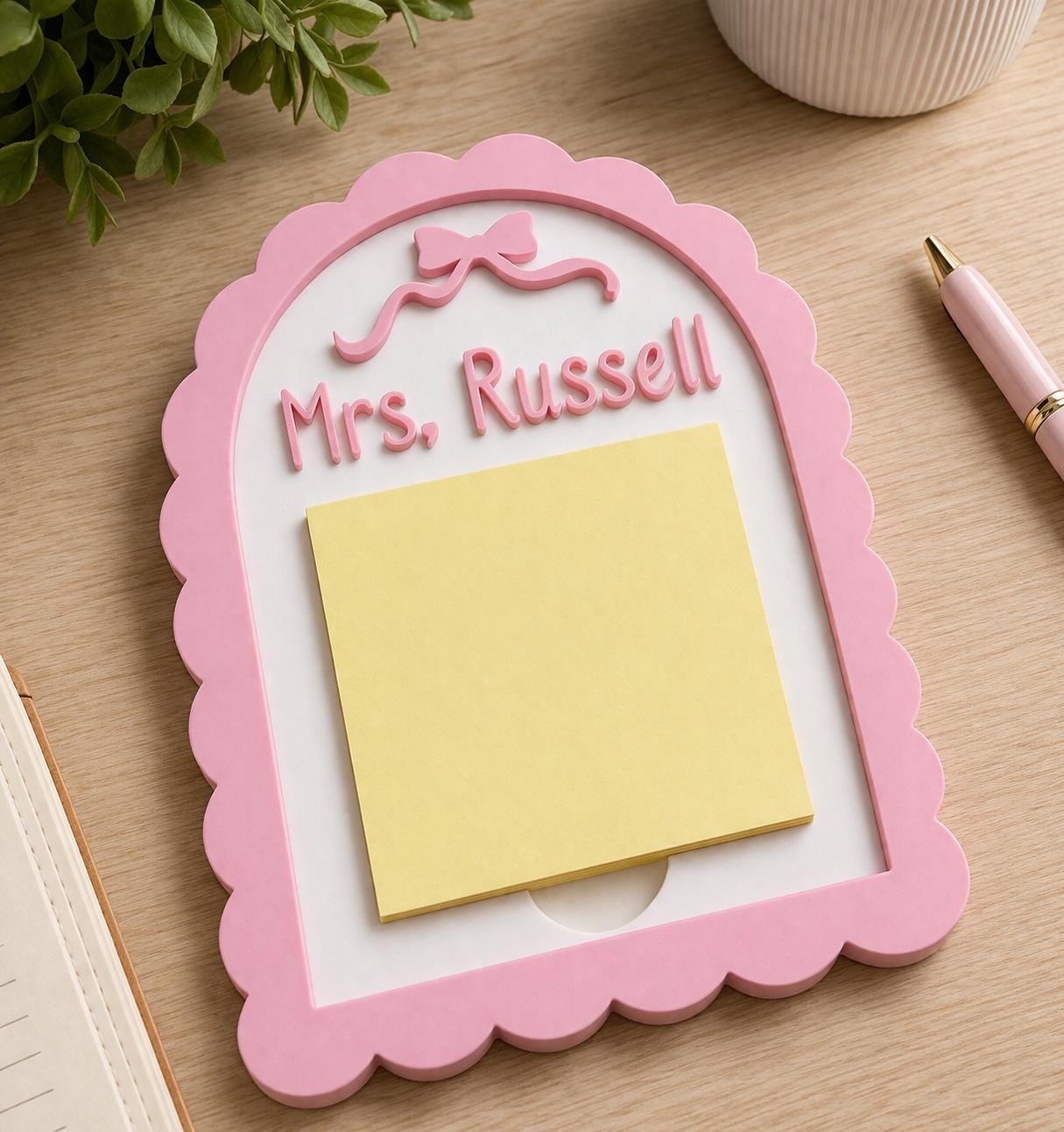 Scalloped Arch with Bow and Customizable Name